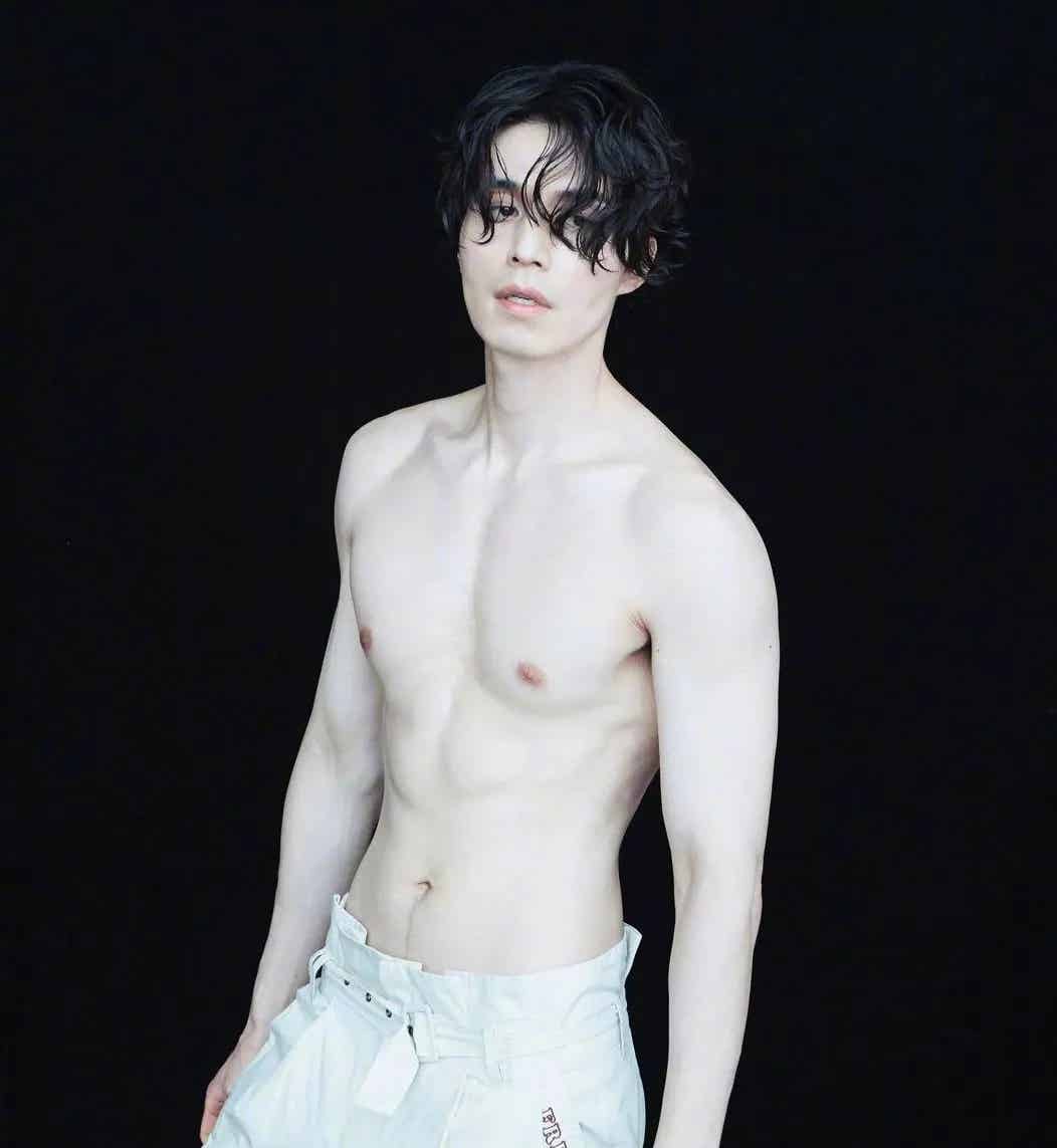 图片[1]-内娱有自己的“叔圈天菜”！年过五十，依旧很抢手-小蓝短视频