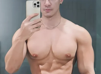 40岁男人别乱剪发型了!这3款造型轻熟帅气,尽显硬朗型男魅力!