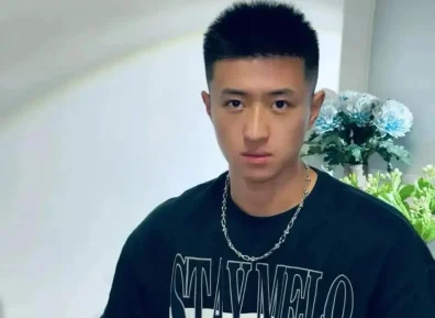 成都20W+粉网红直播小哥的秘密