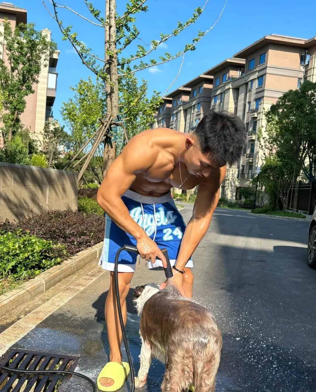 图片[11]-八块腹肌肌肉睡美人超绝了！-小蓝短视频