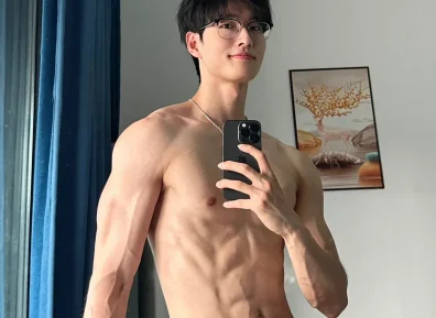 大年初二福利！杭州181薄肌男大亲手教你包饺子，这身材我馋哭了