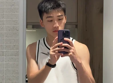 和戴蒙炒CP的退役小哥莫西林,简直就是“奶零天花板”