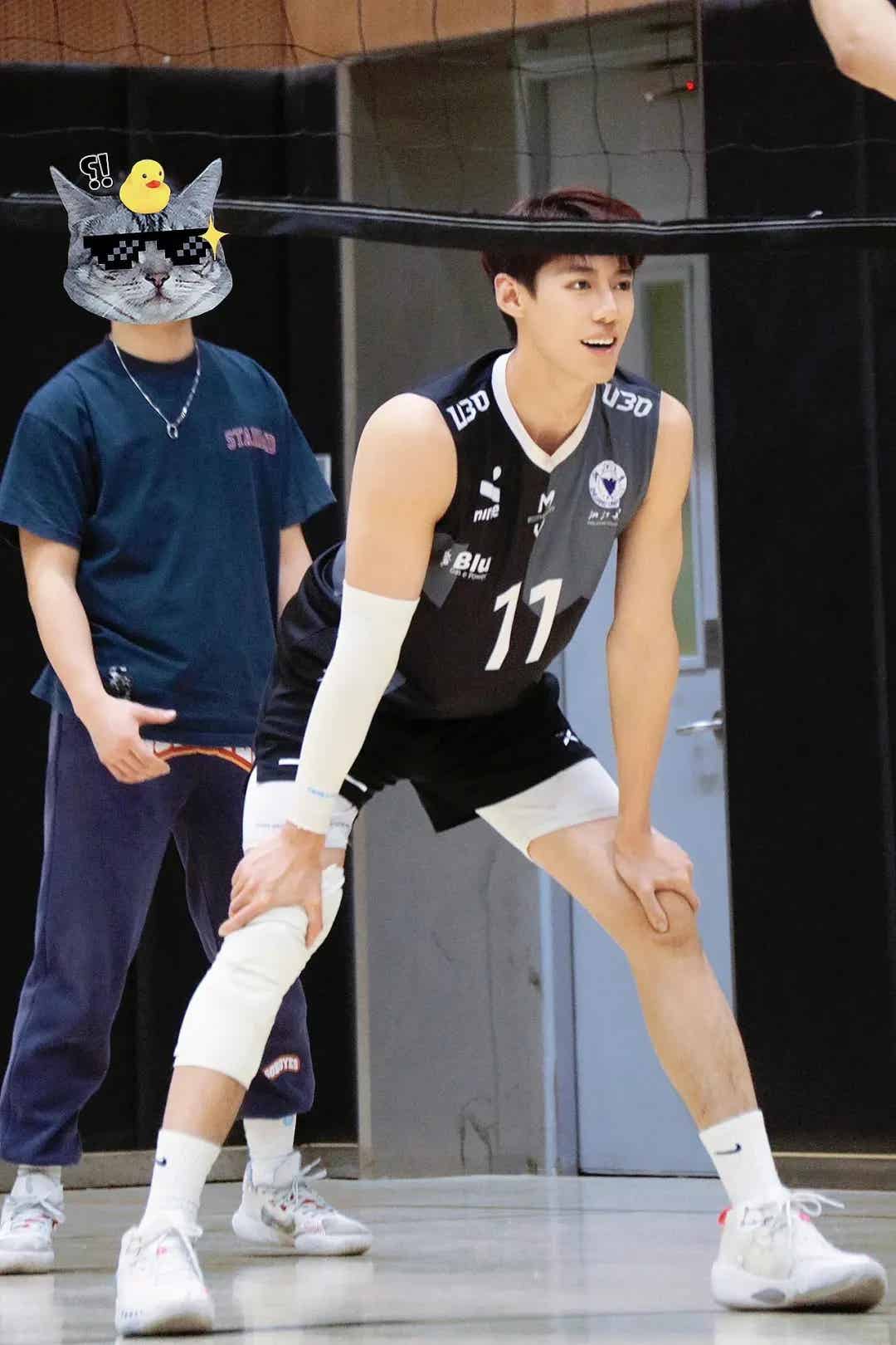 图片[52]-从球场到时尚圈，他的切换之间，穿梭在激情与时尚的交汇处！-小蓝短视频