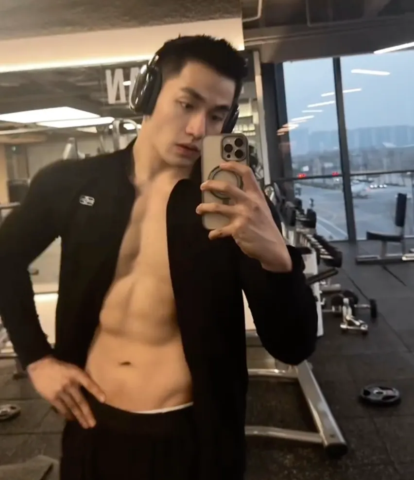 图片[14]-抖音大网红细狗任的瓜都吃了吗？采访视频已疯传....-小蓝短视频