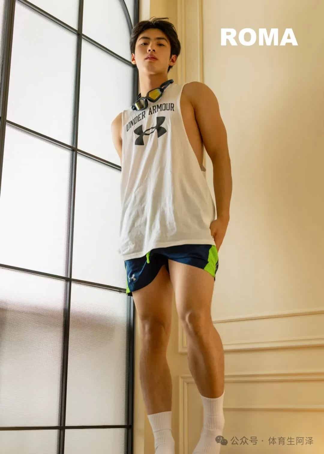 图片[4]-黑皮高弹体育生打桩机，三个男友都架不住他的高强度.....-小蓝短视频