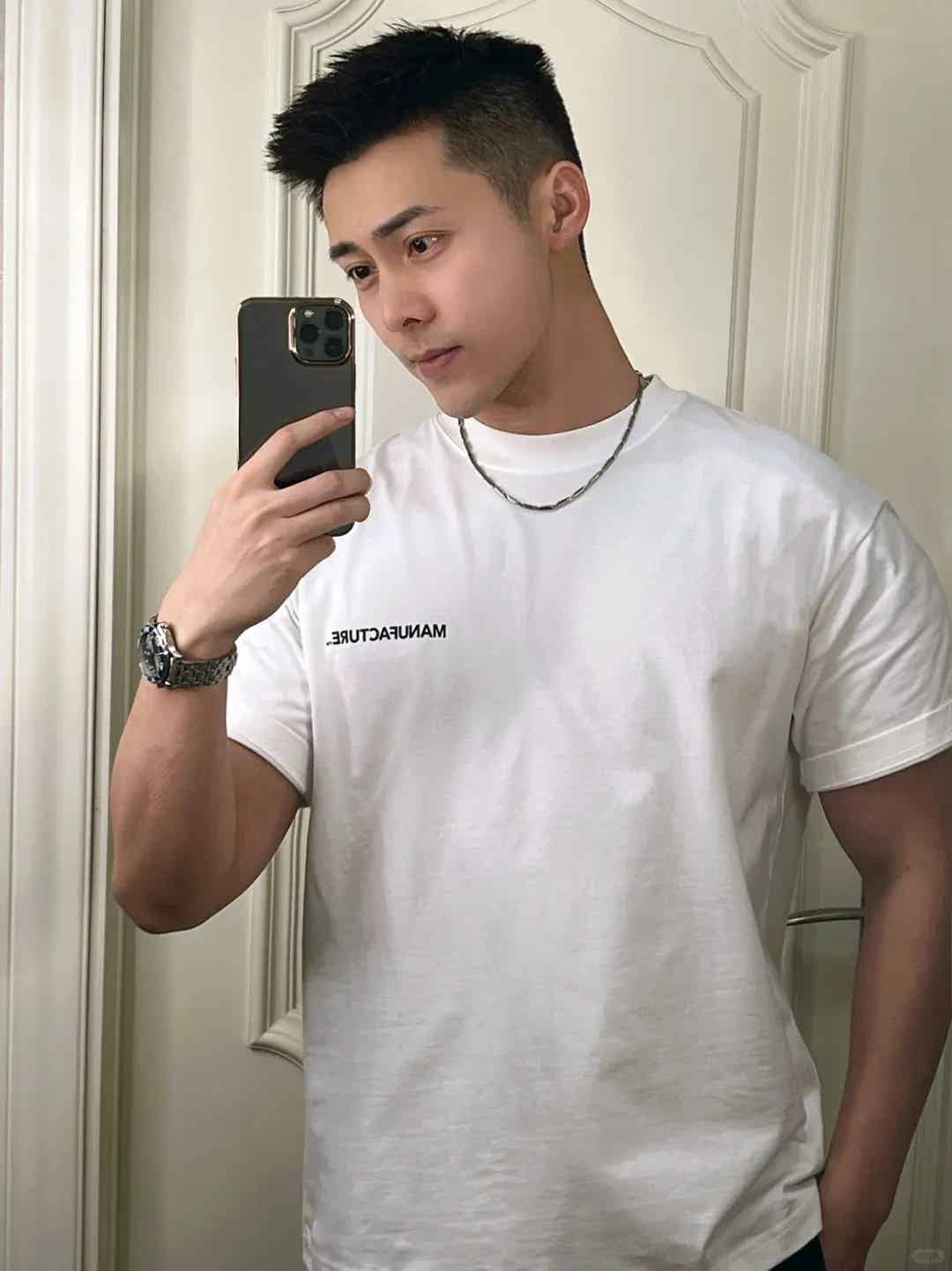 图片[7]-谁懂！刷到这个长沙男模，直接被帅晕在屏幕前 | 网红帅哥-小蓝短视频