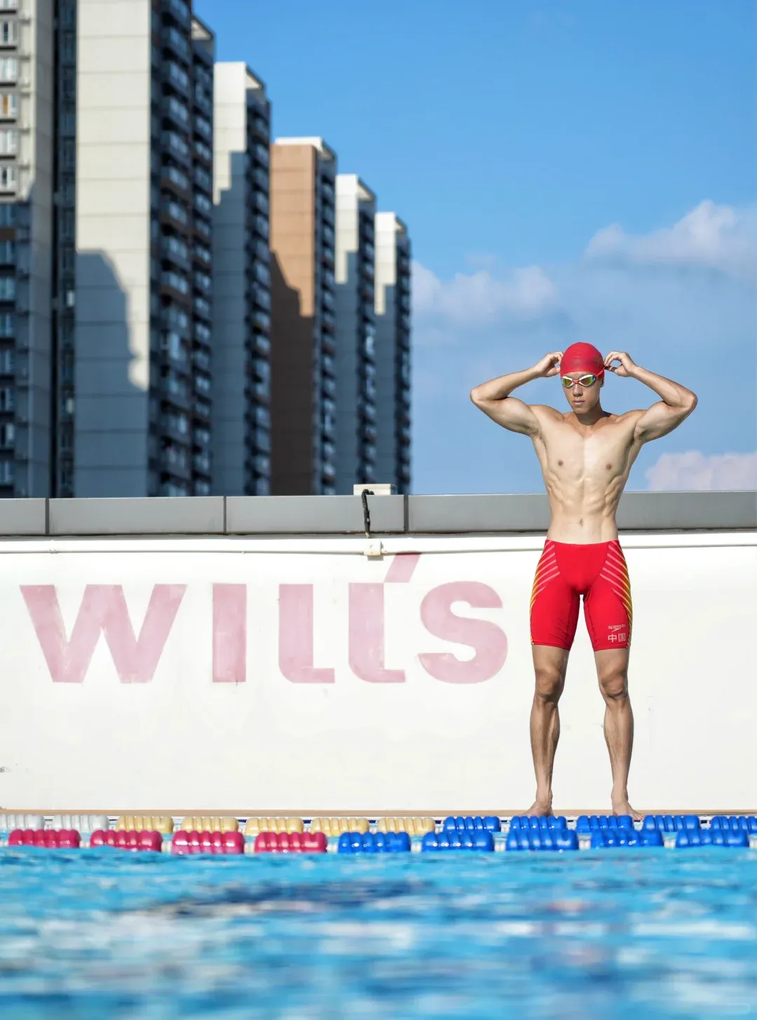 图片[17]-新年特辑｜珠江边那位红衣少年，是老天爷给岭南的冬日情书-小蓝短视频