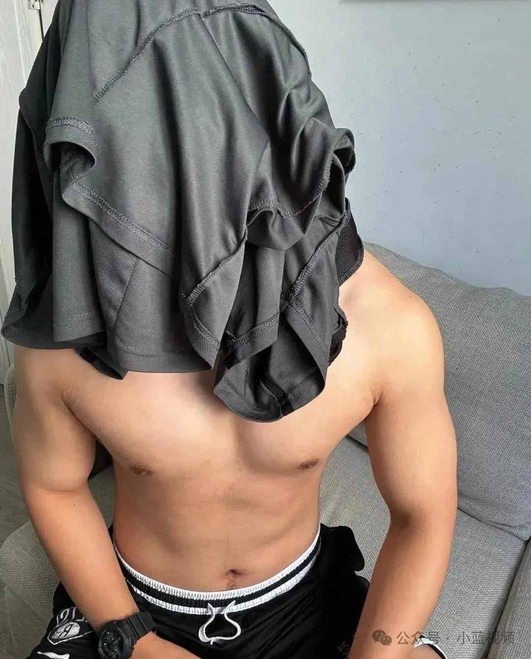 图片[9]-185cm粗壮肌肉汉子-小蓝短视频