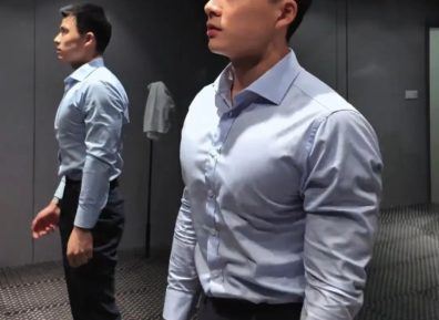 壹臣现在穿什么都要这样脱了自拍,?视频太好看!!