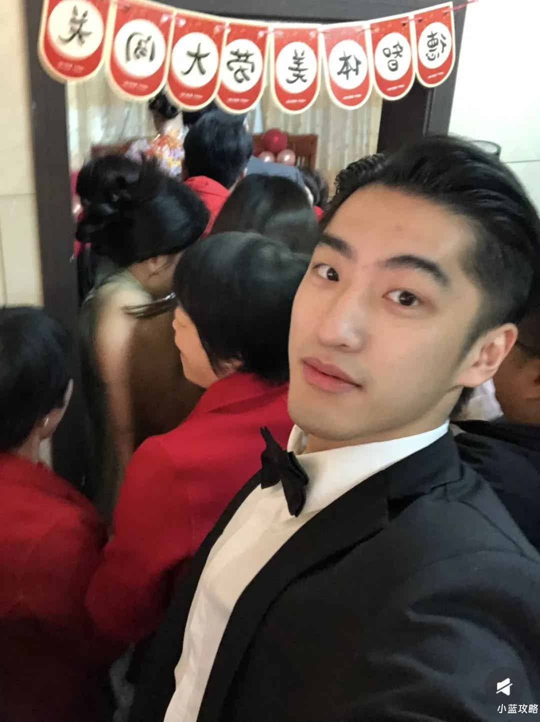 图片[3]-人家秋雅结婚，你一个大鼻子伴郎又唱又跳的！-小蓝短视频