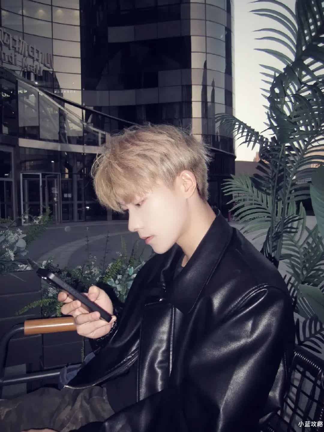 图片[39]-神似杨洋的上海帅哥，白净薄肌，穿衣显瘦脱衣有肉，你的完美电子男友！-小蓝短视频