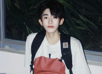 192cm顶级男模，粗腿大包太诱人，出场费竟然高达四位数.....