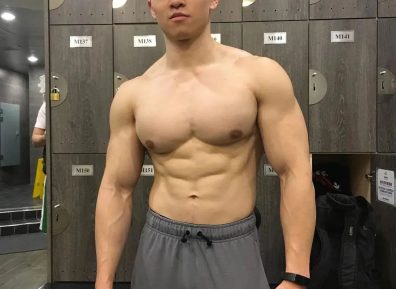 曾被女记者采访的健美冠军小叶，如今变这样了！