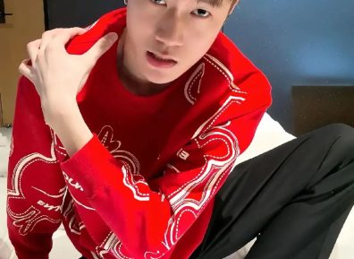 175+痞帅薄肌男孩，长腿细腰+奶狗颜值！