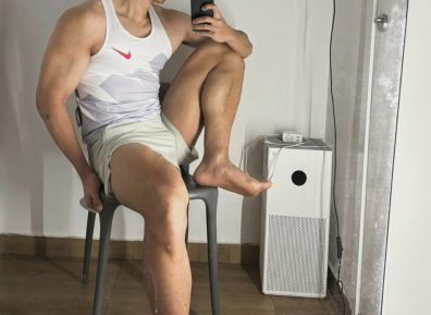 网红必吃榜Top，白袜体育生被刷屏了！