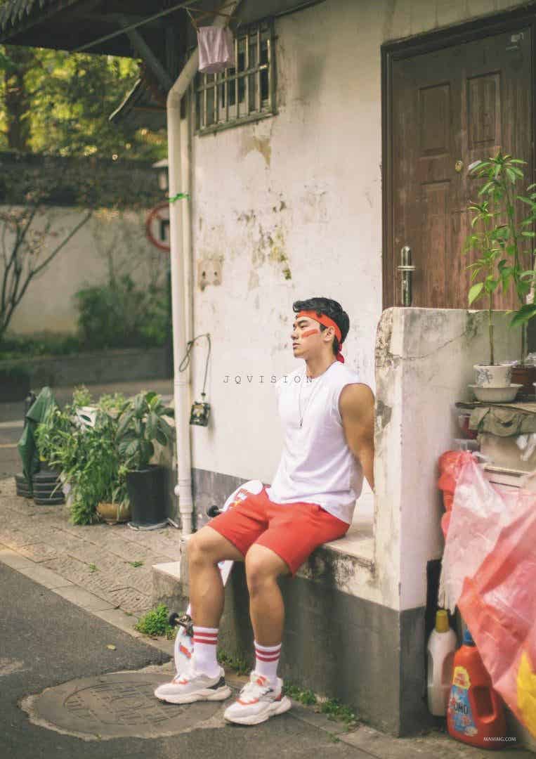 图片[17]-夏日往事 Youth Slipped Away：一场关于青春、遗憾与未言之爱的视觉叙事-小蓝短视频