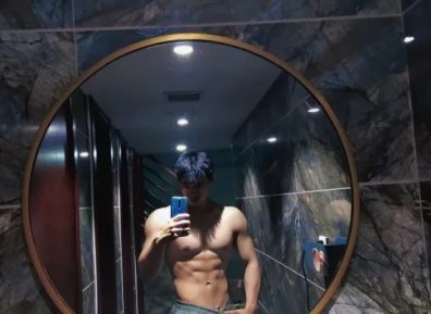 北京健身私教这身材太让人爱不释手！！