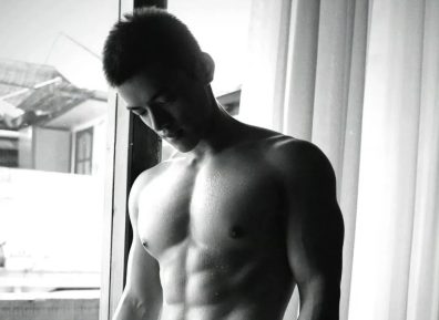 异域长相的肌肉Boy,太撩人~