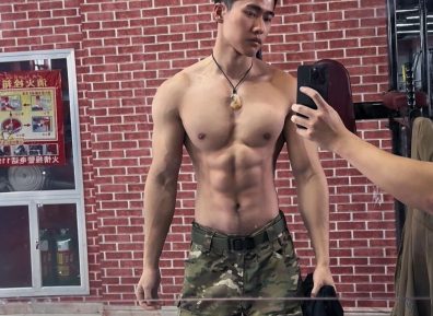 长腰腹肌的张力，比黑皮体育生更直接！