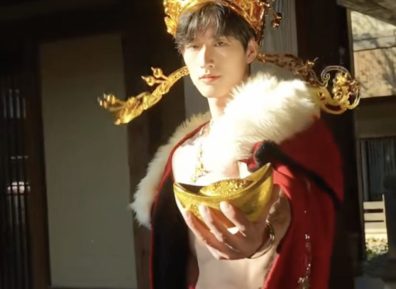 当年高冷的帅哥学长，如今成了取悦我的体育生NPC