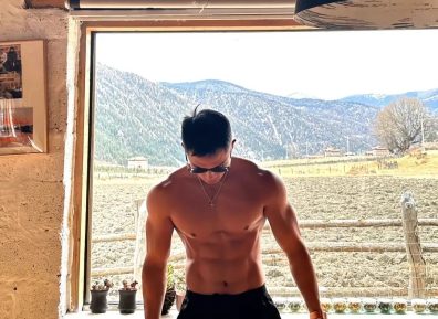 2025年捅了鸡窝的十大天菜帅哥，第1个天选老公就是他！