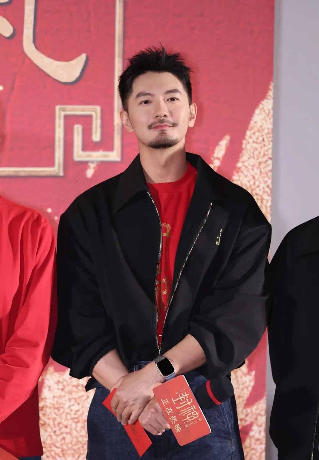 图片[3]-SM出道的胸毛男刘潮天菜！封神2大老公被锁定啦！！-小蓝短视频