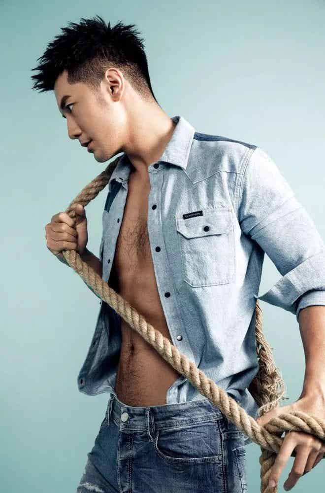 图片[18]-SM出道的胸毛男刘潮天菜！封神2大老公被锁定啦！！-小蓝短视频