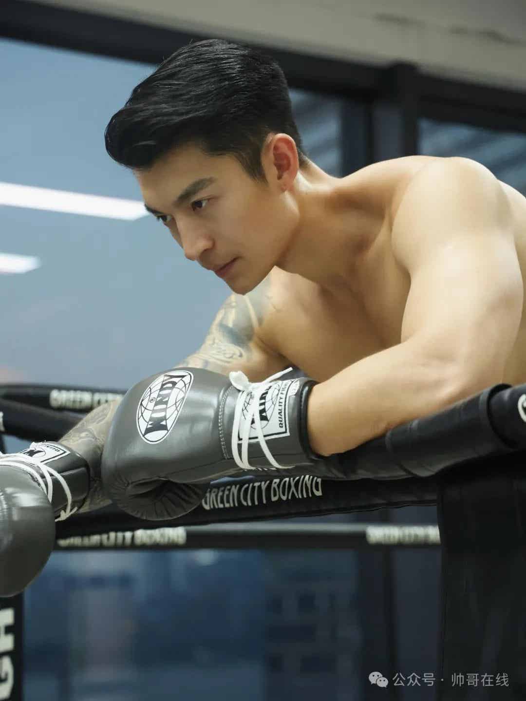 图片[5]-拳击场上的肌肉奶爸，完美型男气质！-小蓝短视频