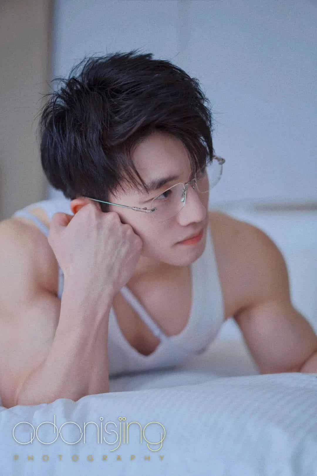 图片[12]-肌肉博主特大昊洗澡视频被删了！尺度太大了？-小蓝短视频