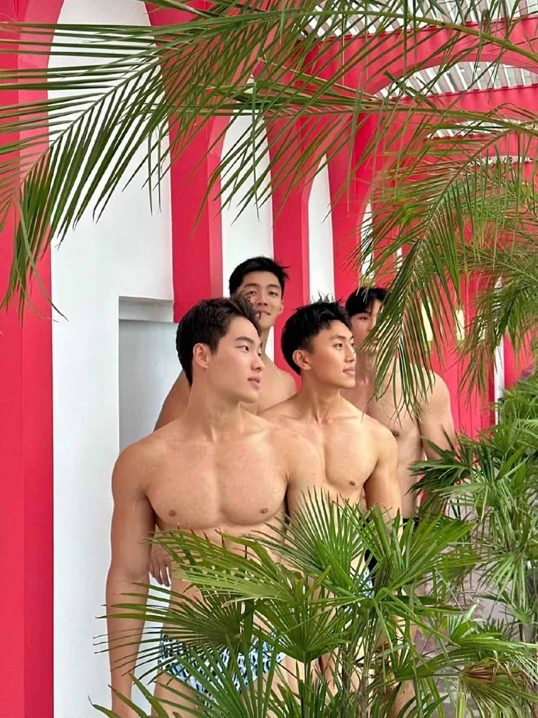 图片[6]-内裤男模在ins上脱成这样，网友惊呼：他在国内不这样啊！-小蓝短视频