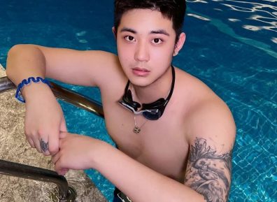 清迈游玩遇上帅气小哥，脂包肌身材与阳光笑容让人沦陷!