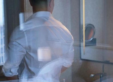 “厦门先生”推特上最近蹿红很快！穿正装性张力十足！