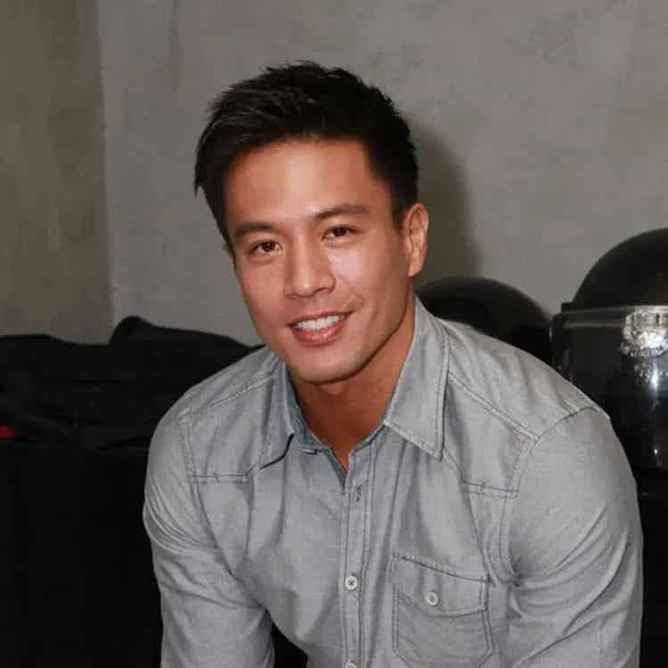 图片[7]-安志杰酒店自拍私照被男粉现场表白真的大..大老公！-小蓝短视频