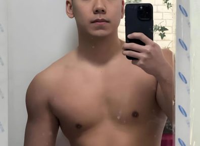 男生除了“前刺”发型，还可以剪这3款造型，时尚个性潮流帅气