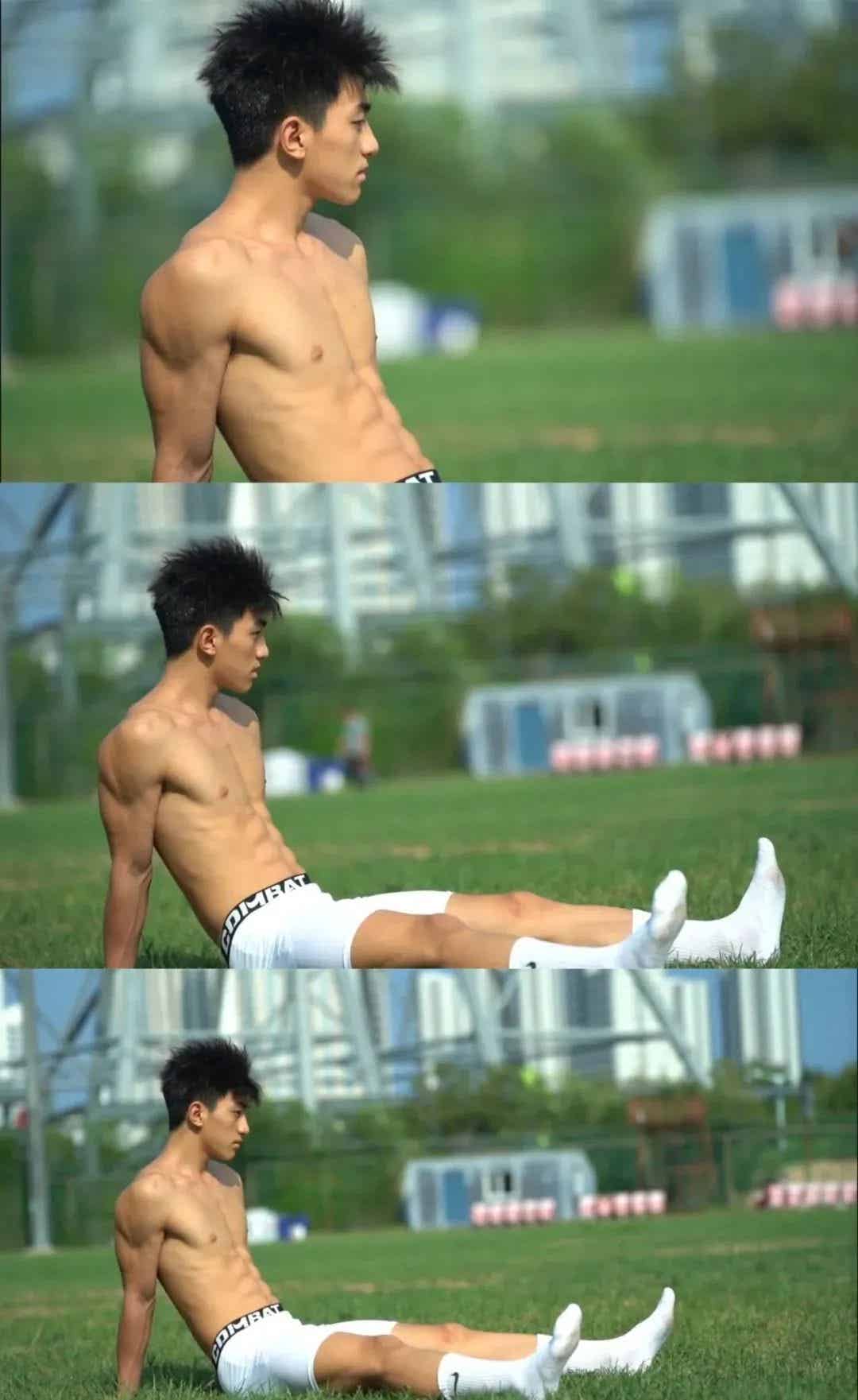 图片[7]-黑皮弟弟穿高弹裤训练实拍，网友：体育生天花板！-小蓝短视频