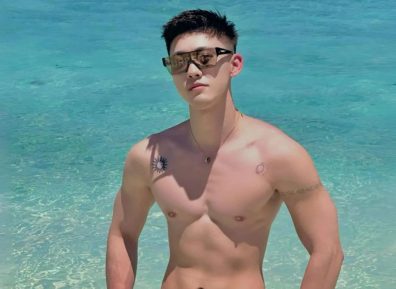 精致帅气的白皮薄肌小鲜肉，颜值身材极度舒适！