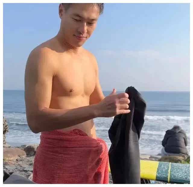 图片[19]-杨佑宁疑似走光，新名字“梅川内酷”！-小蓝短视频