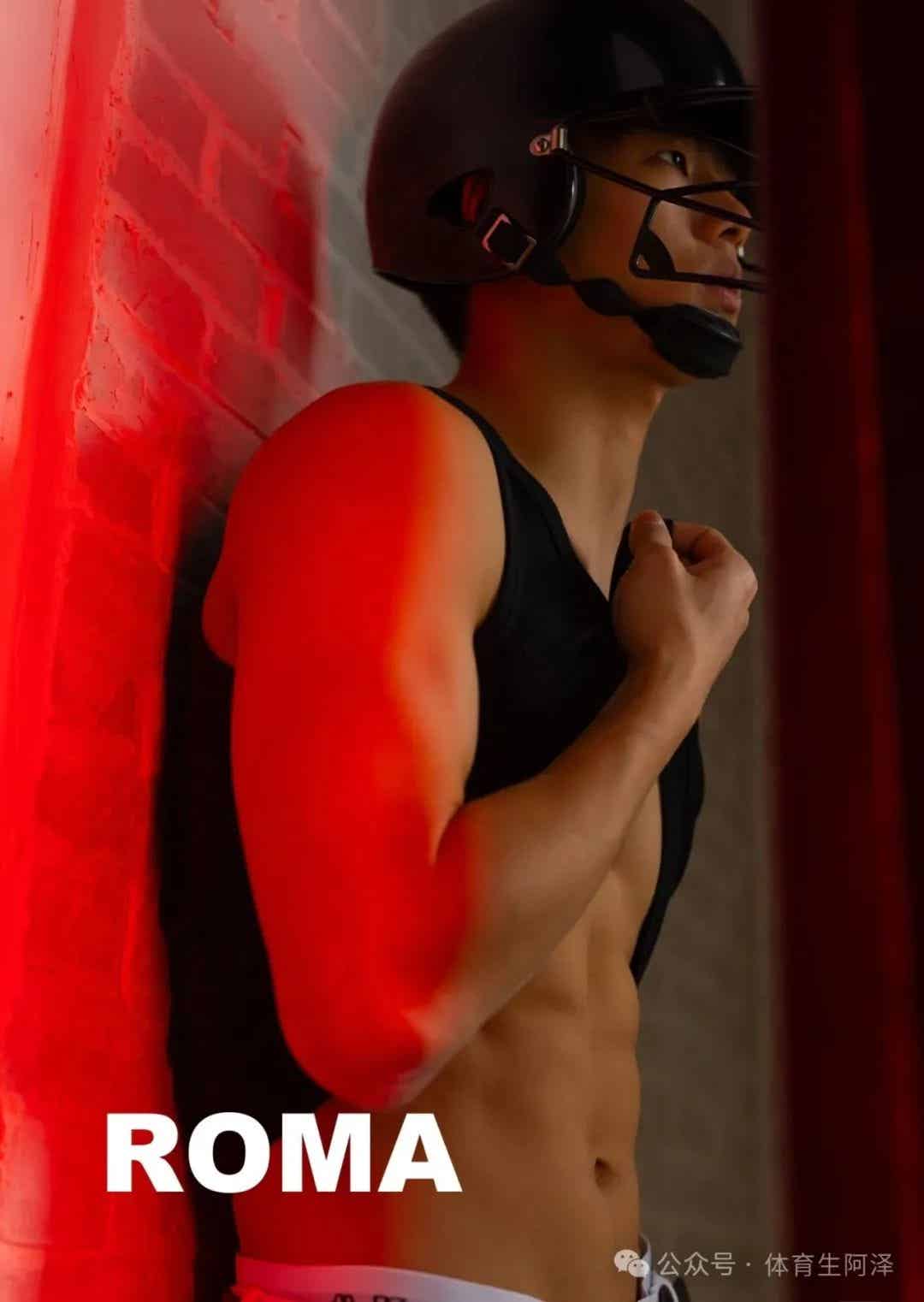 图片[10]-188cm极品黑皮体育生，因一张肌肉写真爆火全网，超百万关注......-小蓝短视频