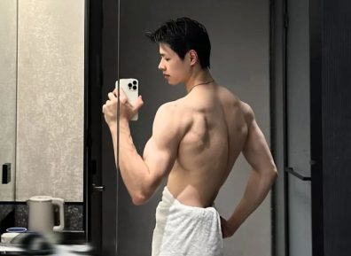 195cm山东体院校草，八块腹肌太亮眼，曾与两名学弟同时有染......