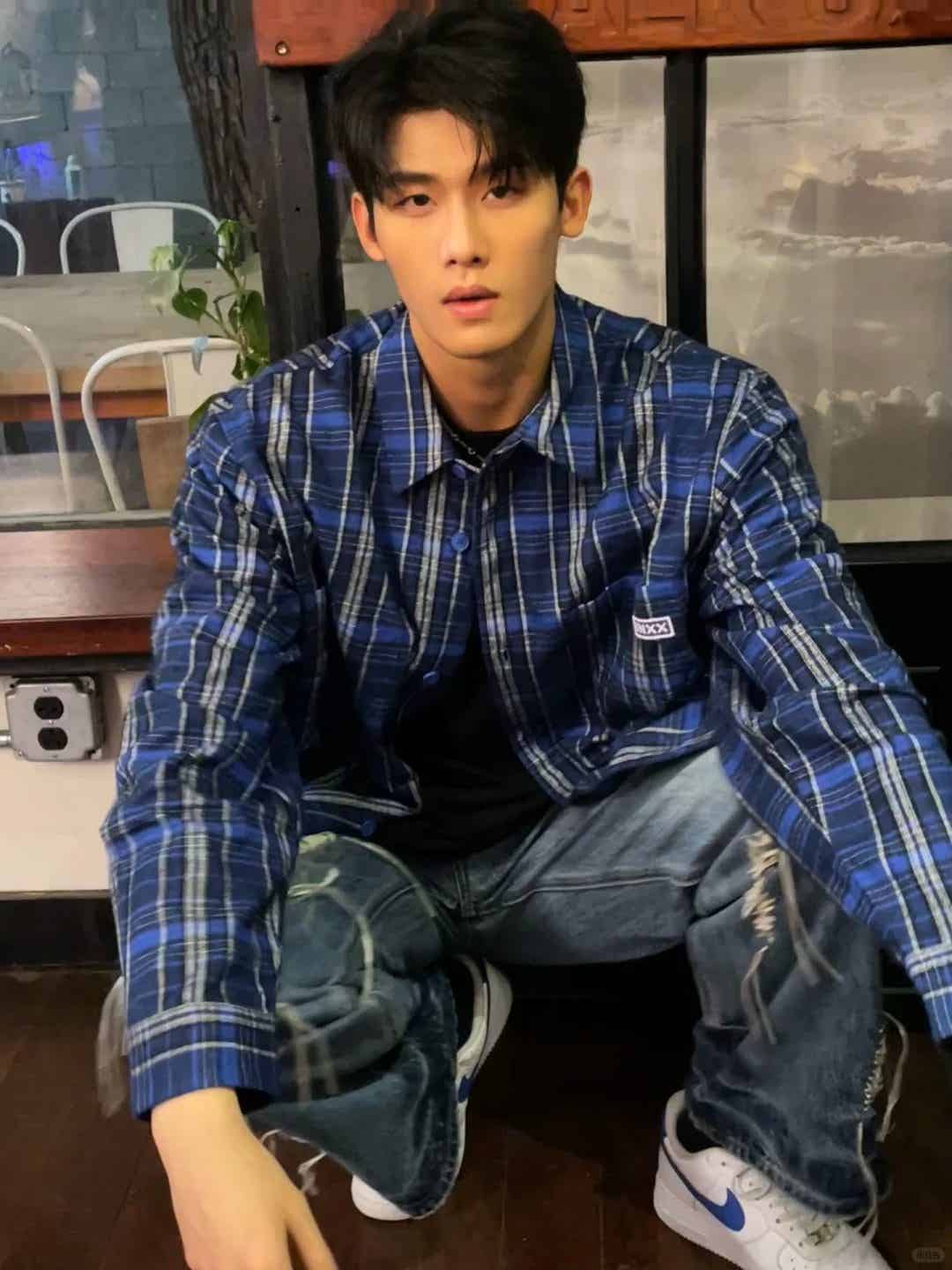 图片[9]-黑皮精瘦型男，时尚穿搭博主-小蓝短视频