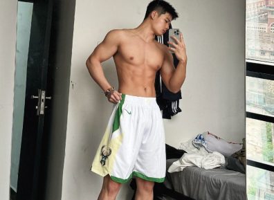 憨熊系体育生！私下还有这一面……