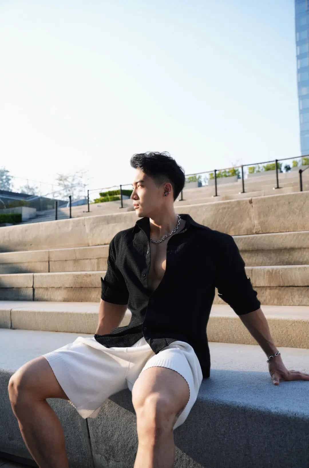 图片[3]-越变越帅的大肌健体模特-小蓝短视频