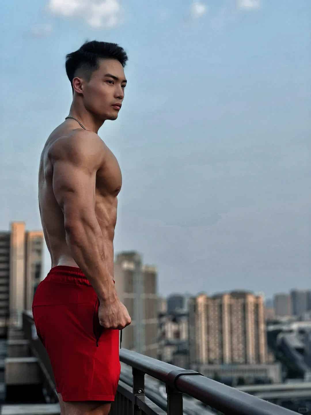 图片[9]-越变越帅的大肌健体模特-小蓝短视频