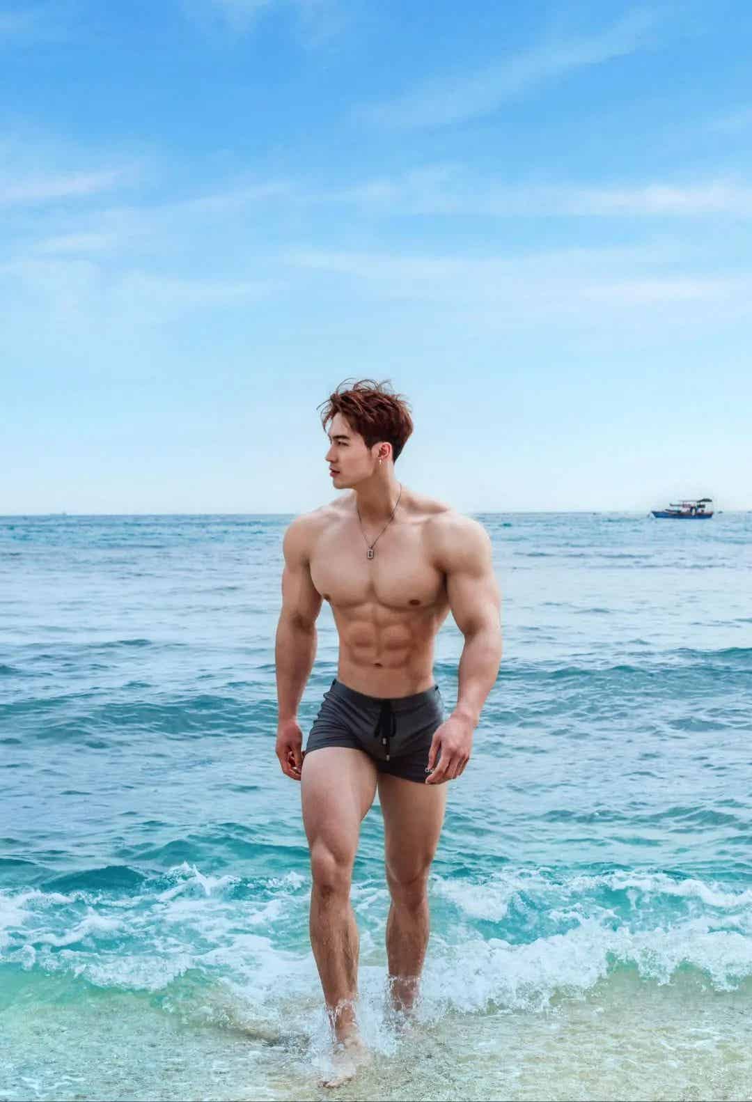 图片[11]-越变越帅的大肌健体模特-小蓝短视频