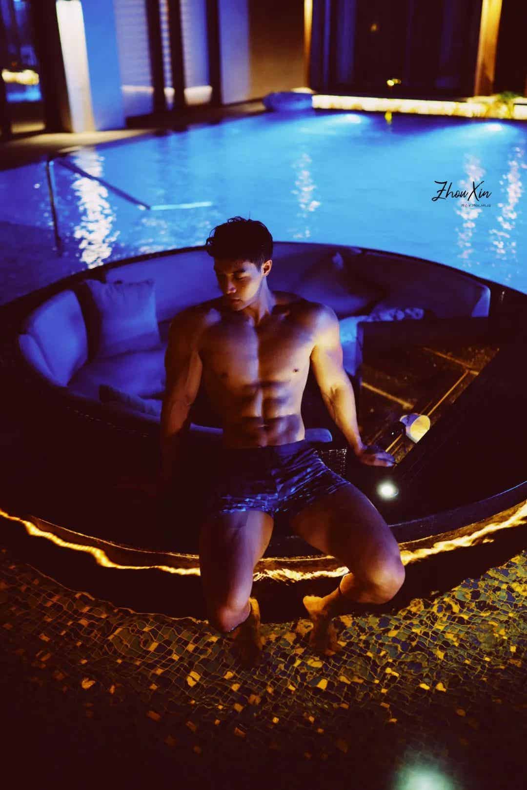 图片[14]-越变越帅的大肌健体模特-小蓝短视频