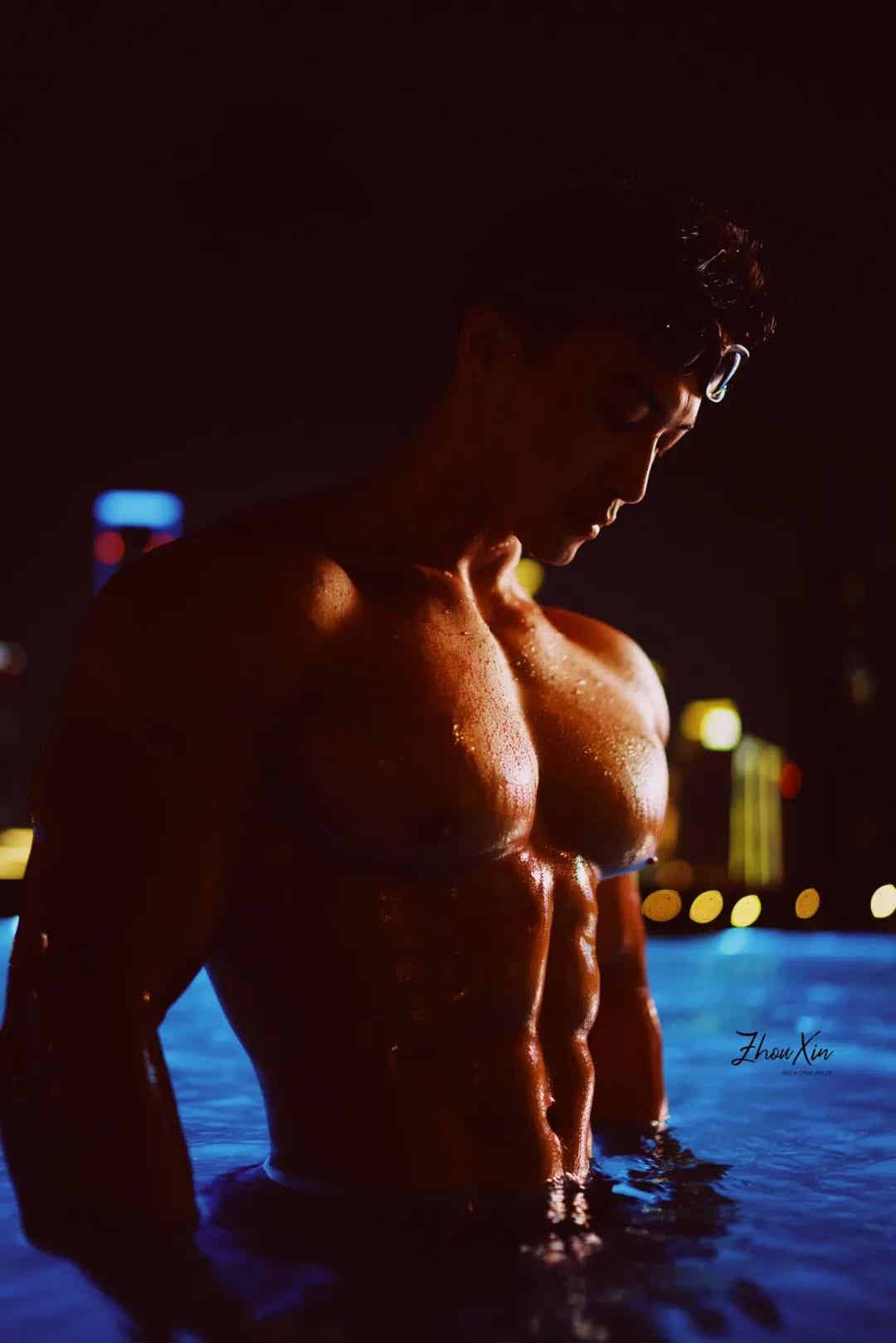 图片[16]-越变越帅的大肌健体模特-小蓝短视频