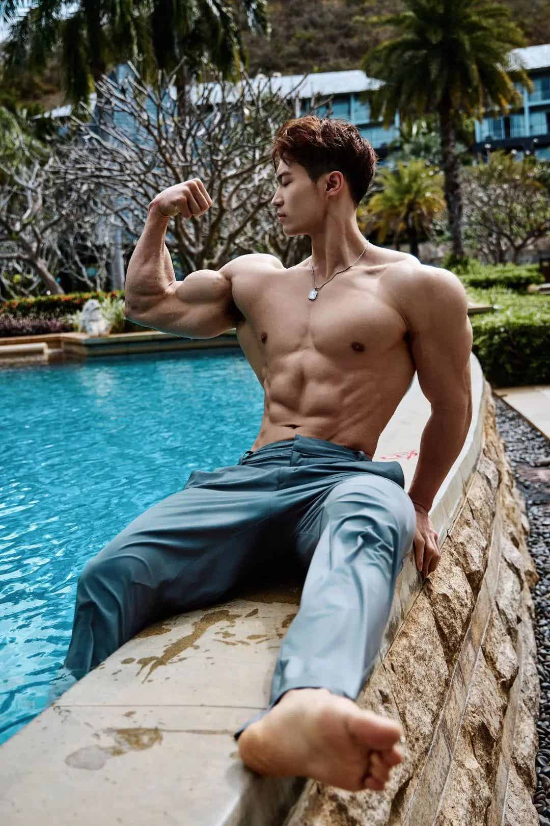 图片[22]-越变越帅的大肌健体模特-小蓝短视频