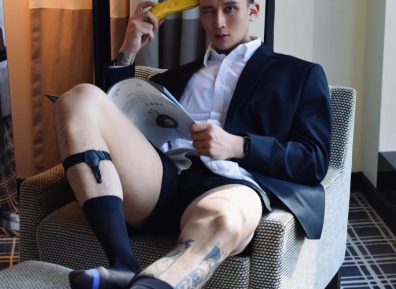 正装1S，够爷们！