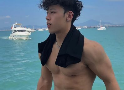 这个抖音4W粉的博主！？也被男记者采访了…