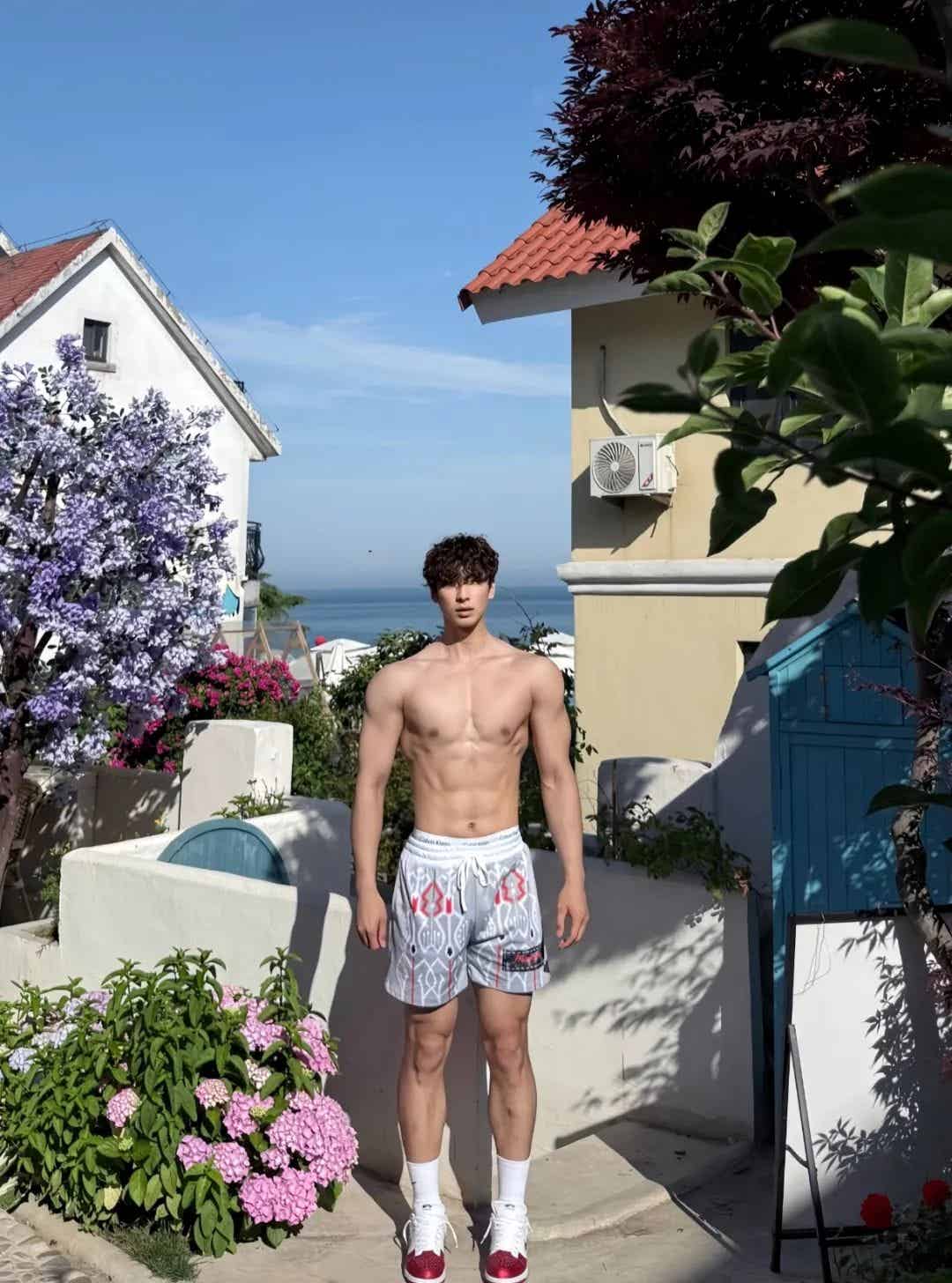 图片[4]-山东195黑皮篮球体育生，圈内极品猛1s，持久打桩太给力.....-小蓝短视频